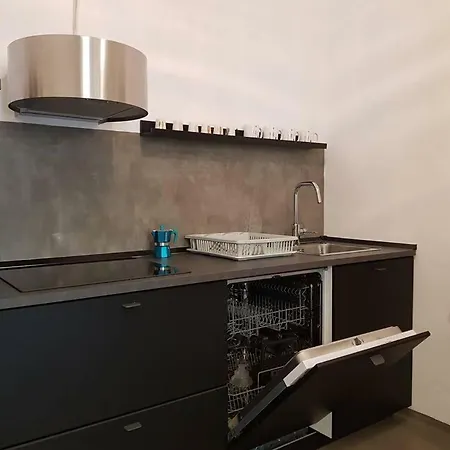 Casa Romeo * Ачиреале